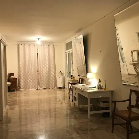 In Love Bed & Breakfast