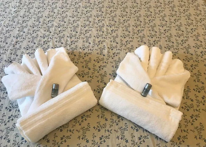 Bed & Breakfast In Love